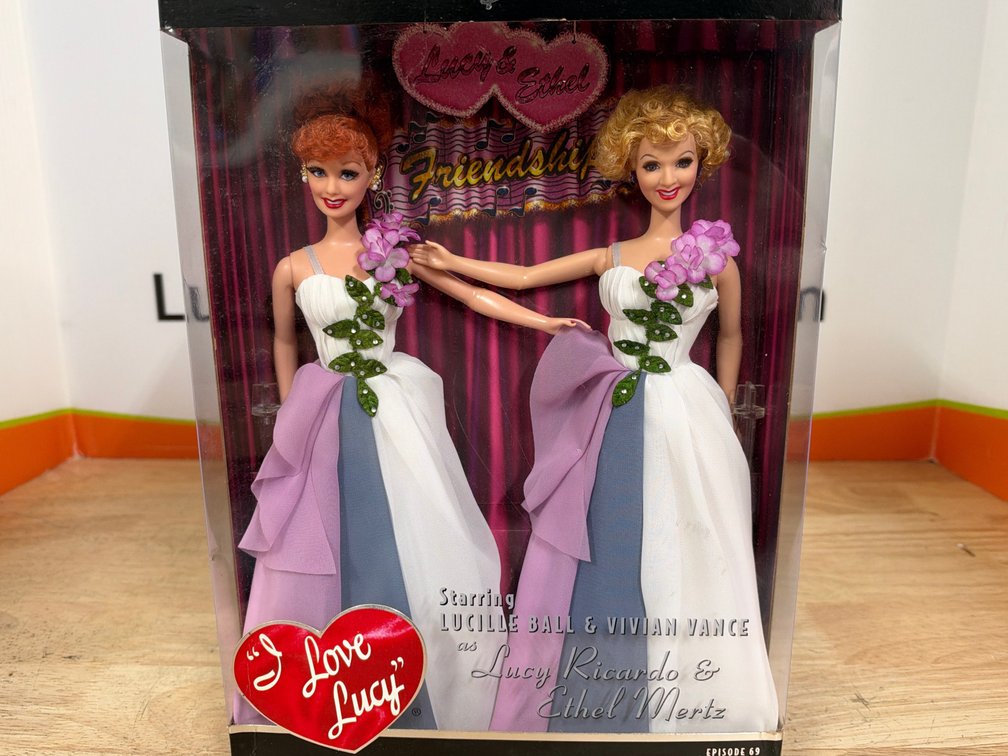 I Love Lucy Lucy Ricardo & Ethel Mertz Doll Set