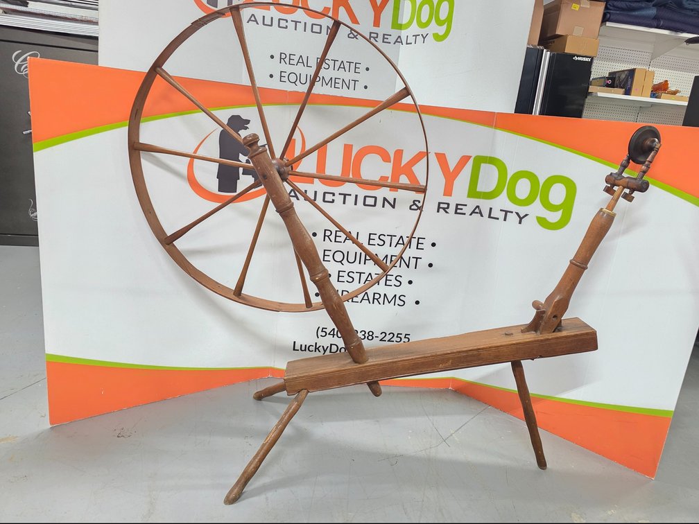 Spinning Wheel - 56" Tall x 68"