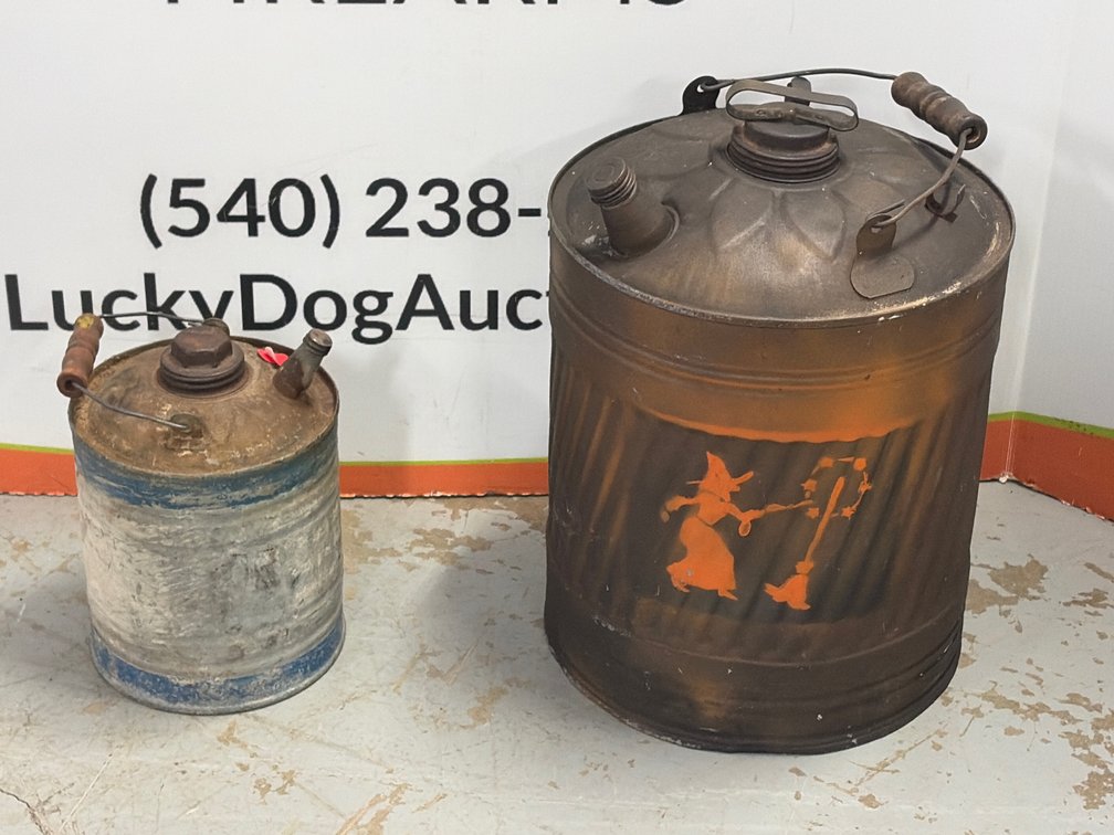Metal Kerosene Cans with Wire Bail Handles (2)