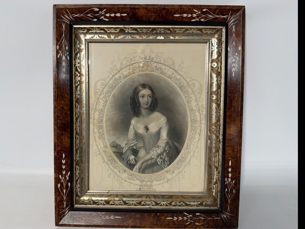 Portrait of lady in Gold Inlaid Frame - 1800's
