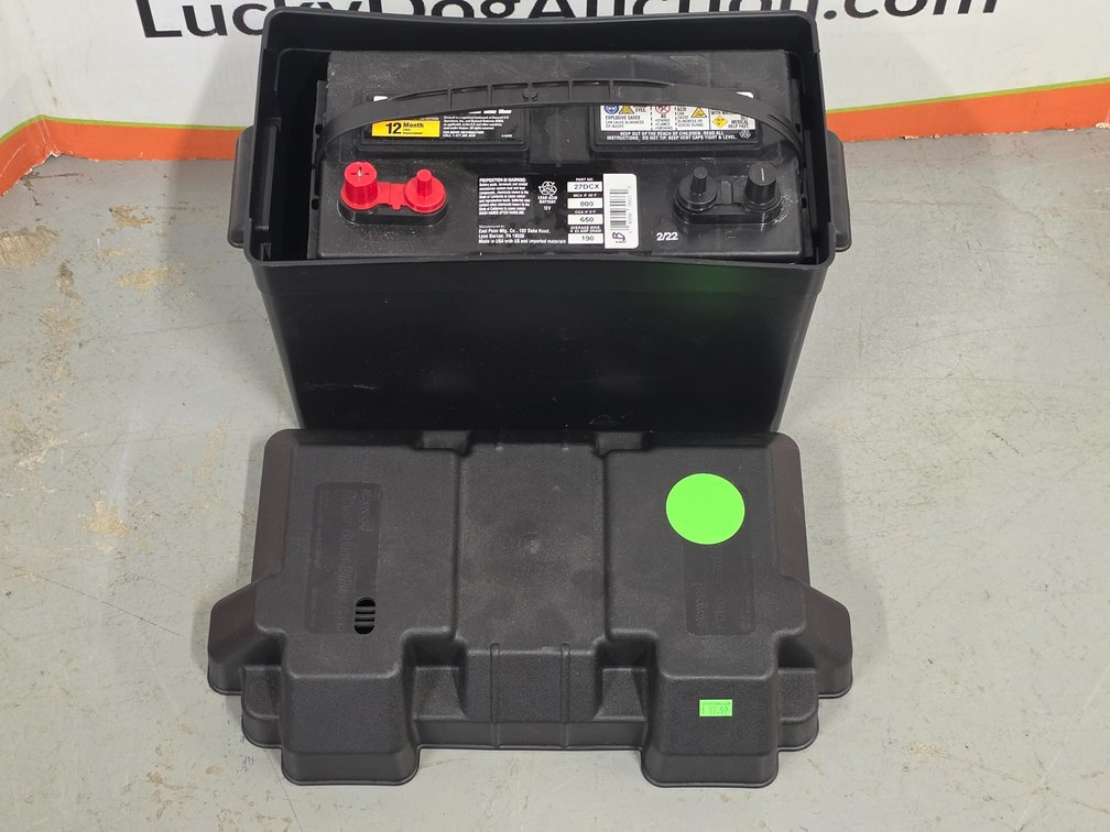 Plastic Battery Box w/ Duracell Battery