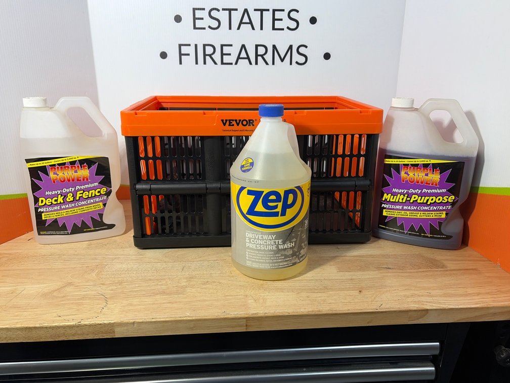 VEVOR Collapsible Crate and Pressure Washer Concentrates