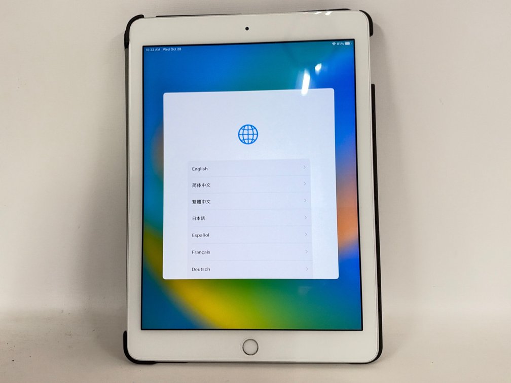 Apple IPad - Model: A1822 - 5th Generation