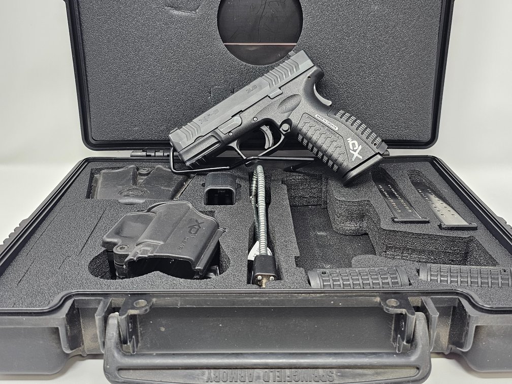 Springfield Armory XDM-9 3.8 Pistol  - 3 Mags - Accessories w/ Case - Serial Number MG973170