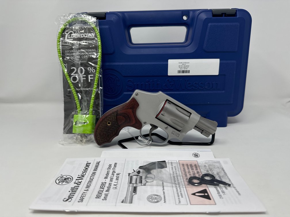 Smith and Wesson Model 642-2 - .38 Special + P - w/ Hard Case - Serial DRR3767