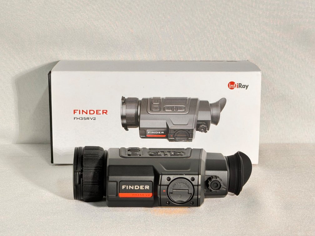 Infiray Finder V2 - 640 Resolution - 35mm - Thermal Scanner w/ Rangefinder - w/ Box and charger