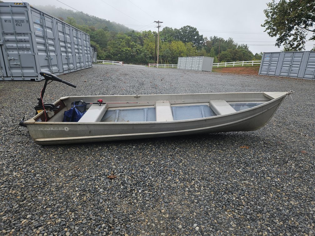 Sears Roebuck Co. Elgin V-Bottom John Boat 500lb. Capacity - Measures 49.5" Wide × 11'6" W/Mini Kota 30lb. Thrust Trolling Motor (NO TITLE)