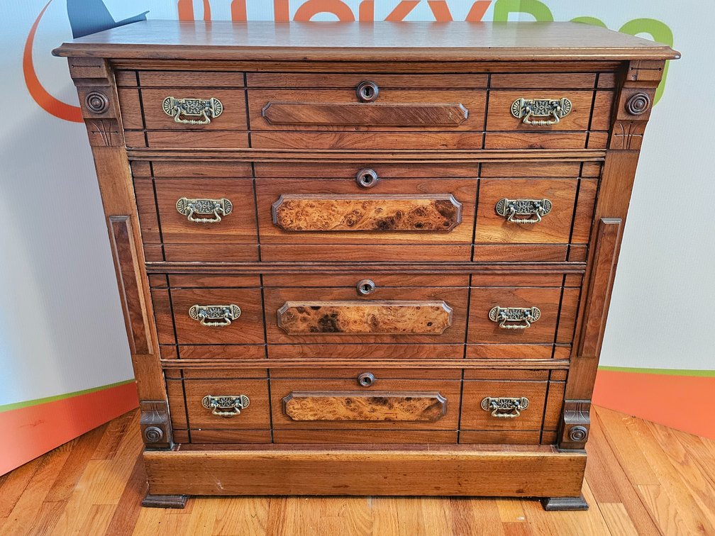 Antique Victorian Era Burlwood 4-Drawer Chest Dresser - Measures 39.5" Tall x 40.5" Wide x 20" Deep