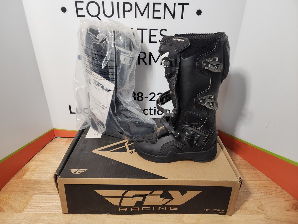 Fly Maverick Racing Boots Size 7 (Appear New)