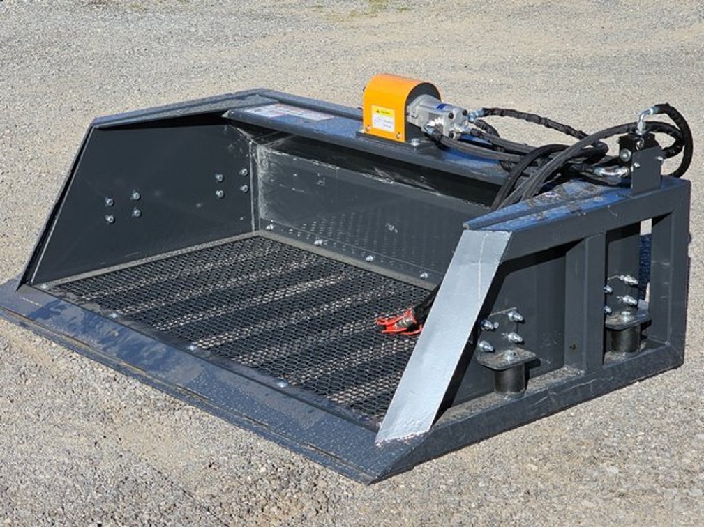 Unused Wolverine Hydraulic Vibratory Screening Bucket Skid-Steer Quick Attach - SB-12-72W