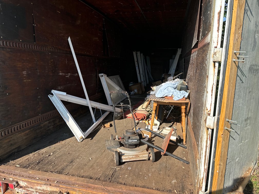 Trailer Contents