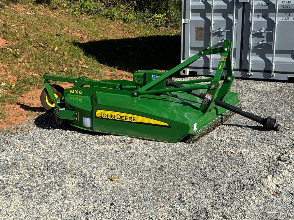 John Deere MX6 Bushhog - 6’ - 3pt - Like New