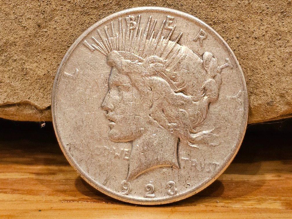 1923-S Silver Peace Dollar 