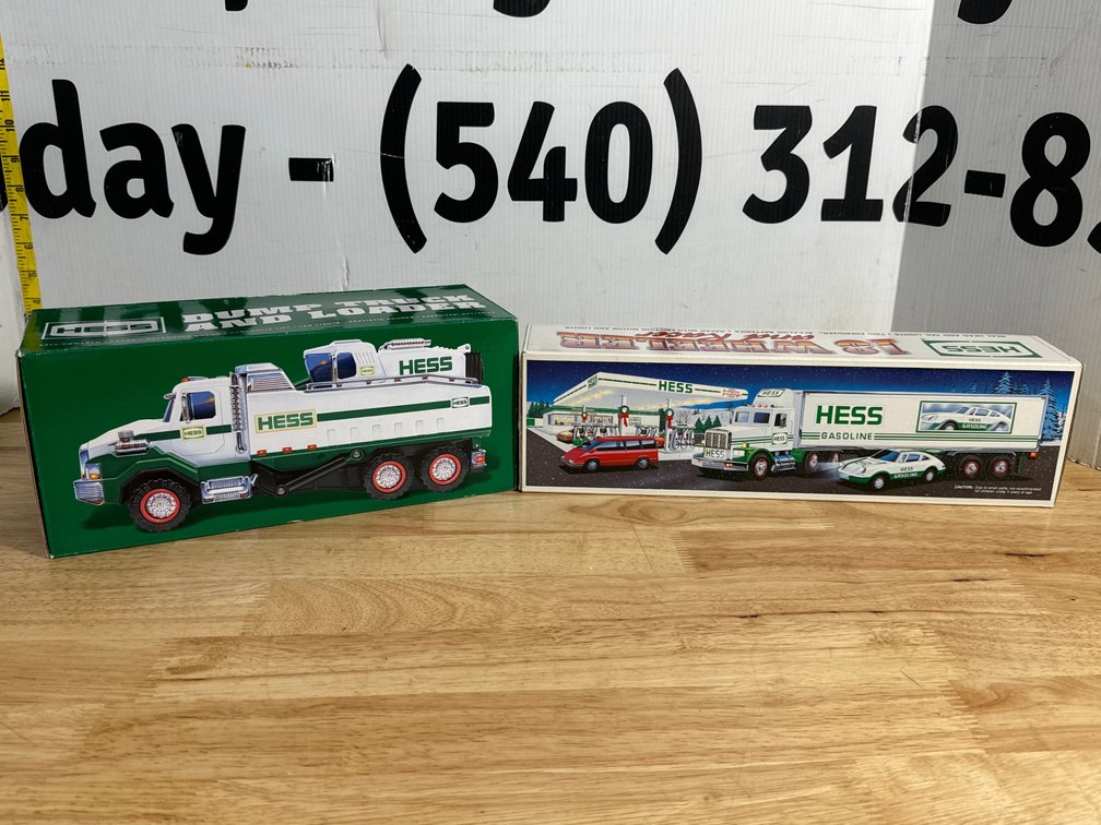 Hess 18 Wheeler and Racer - Hess Dump Truck and Loader 