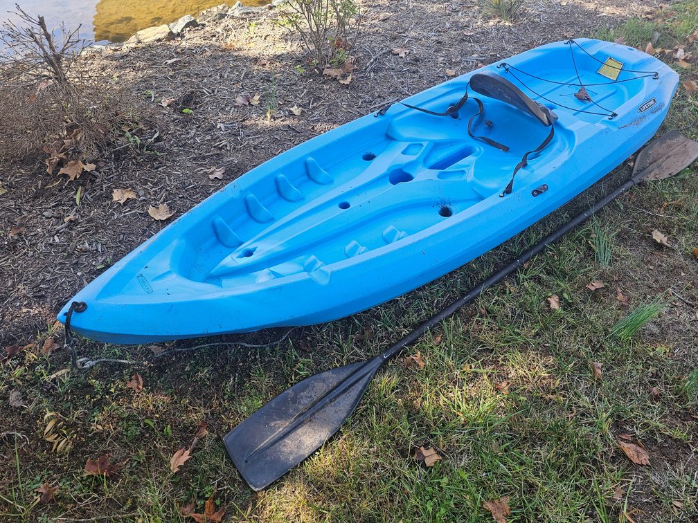 Lifetime Montery Sit-On Kayak w/ Paddle