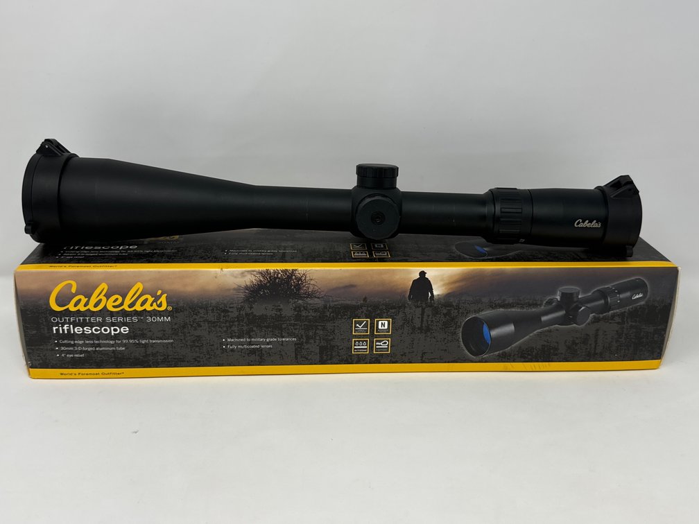 Cabelas Outfitter Series 8-32x50 - 30mm Tube - BDC Style Reticle - w/ Box and Scope Caps 