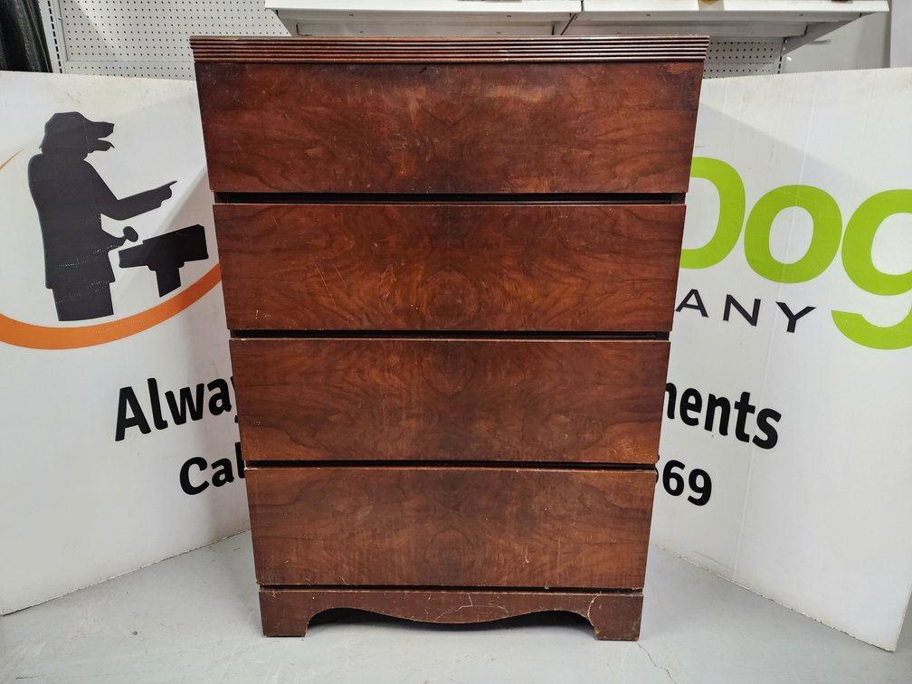 Huntley Furniture 4 Drawer Dresser 