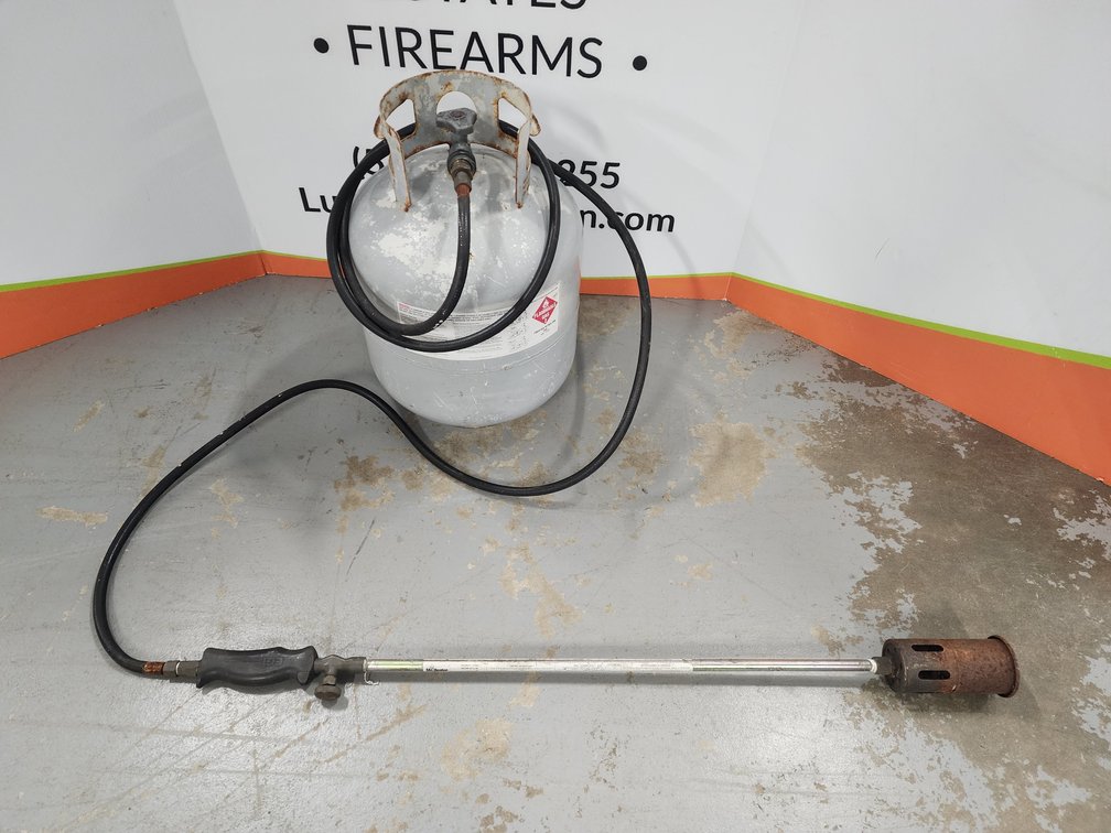 Propane Grill Tank w/ MrHeater Propane Weed Burner 