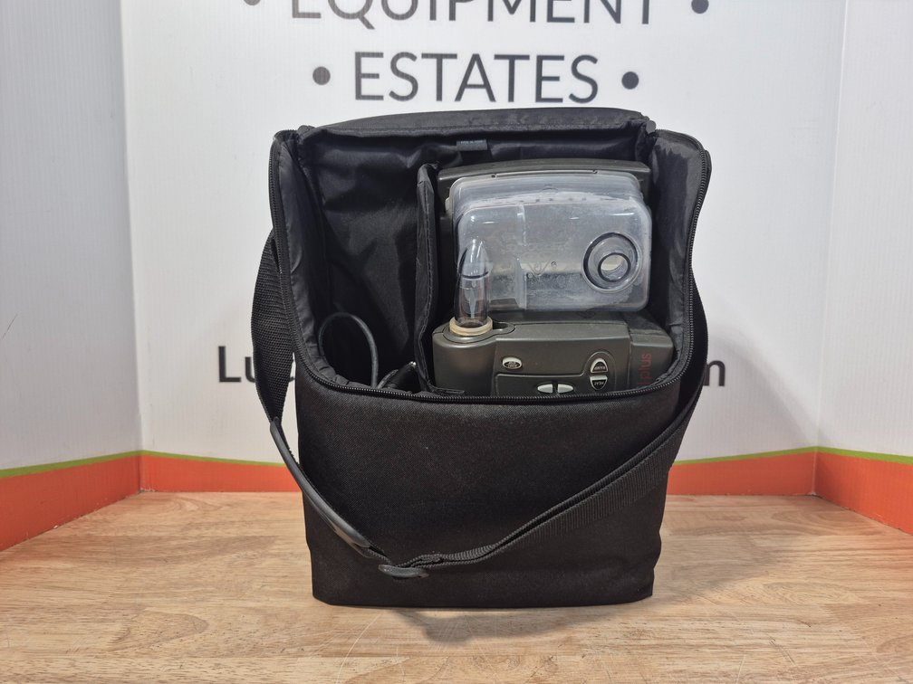 Respironics Bi-Pap W/Carry Case (Powers On)