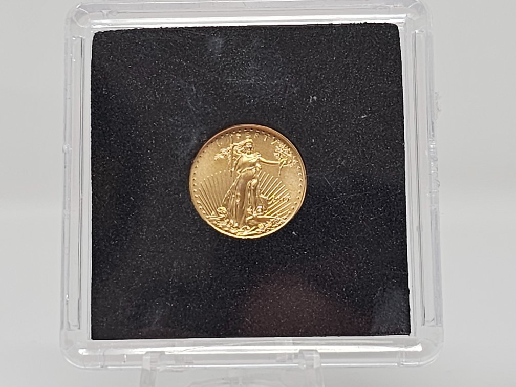 2017 $5 American Gold Eagle 1/10th Oz Gold Coin w/ Case 