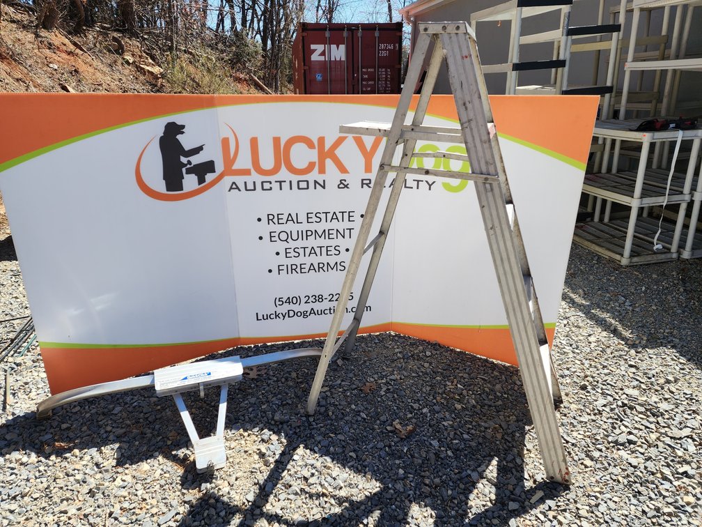 Werner AC78 Ladder Stabilizer - 5' Aluminum Step Ladder 
