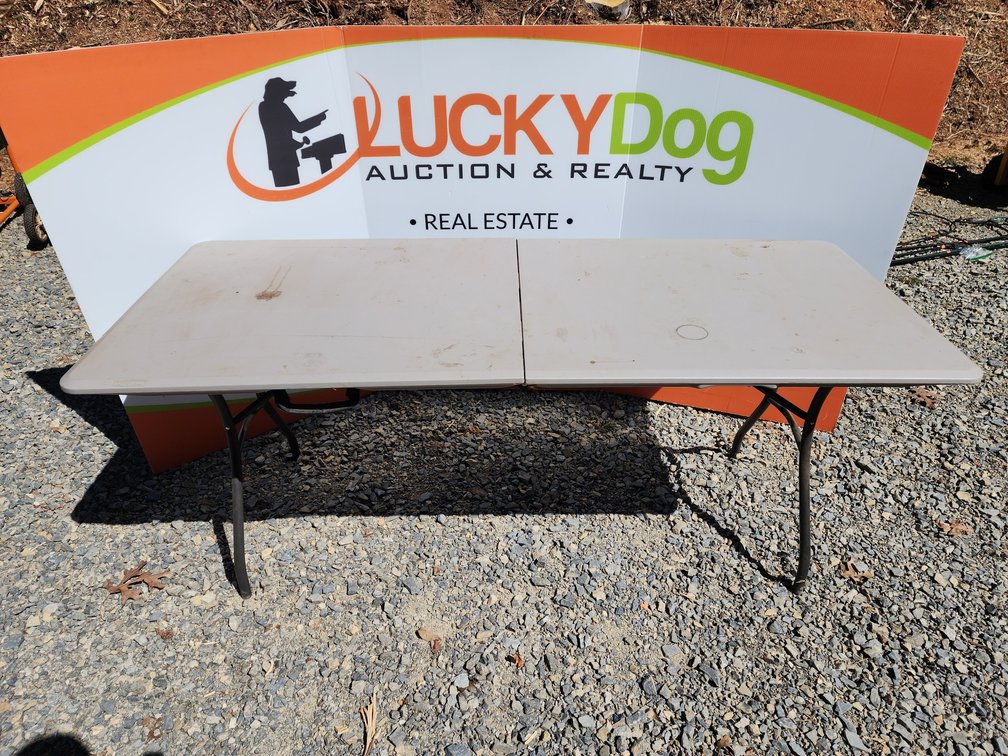 Lifetime Folding Plastic Table 
