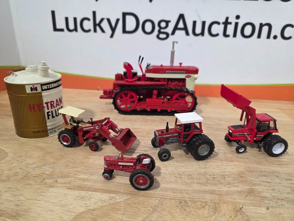 Ertyl Die Cast International T-340 Red Crawler - International Harvester Hy-Tran Fluid Can - (4) Small International Harvester Tractors