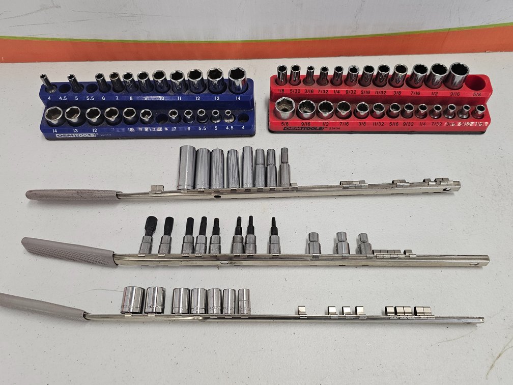 Assorted Sockets - Deepwell and Standard - Metric and ASE - 95% Craftsman 