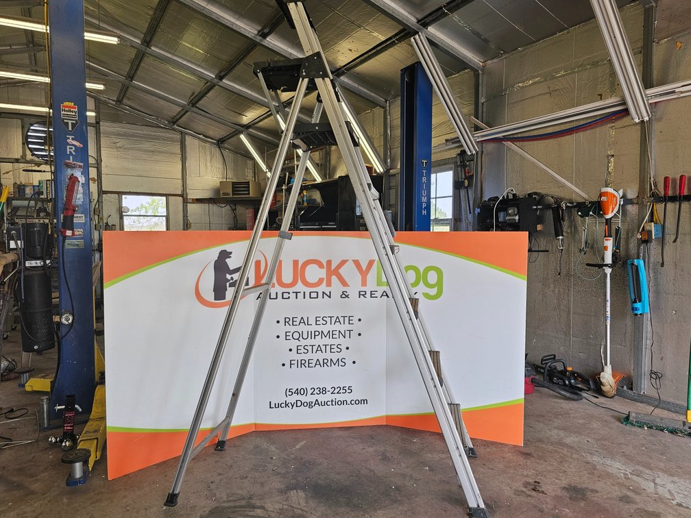 Cosco 8' Step-Ladder