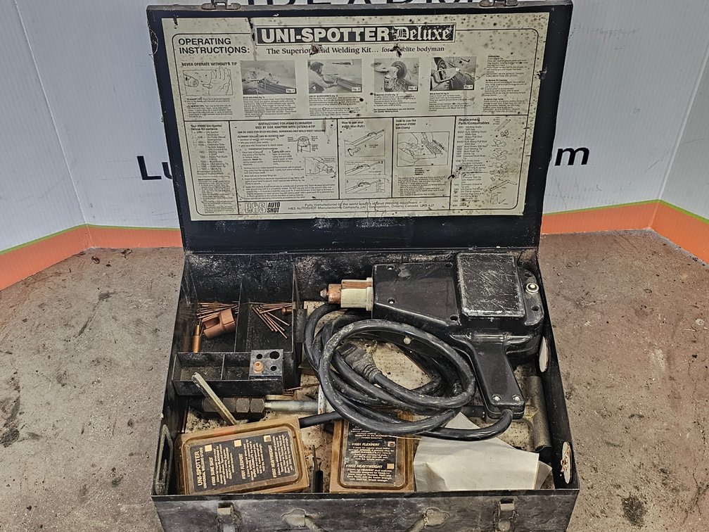 Uni-Spotter Deluxe w/ Case