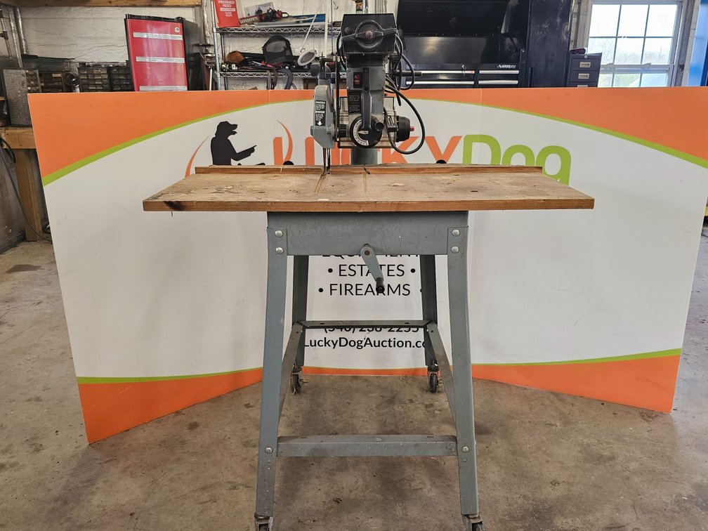 Delta Model 10 Deluxe Radial Arm Saw w/ Stand