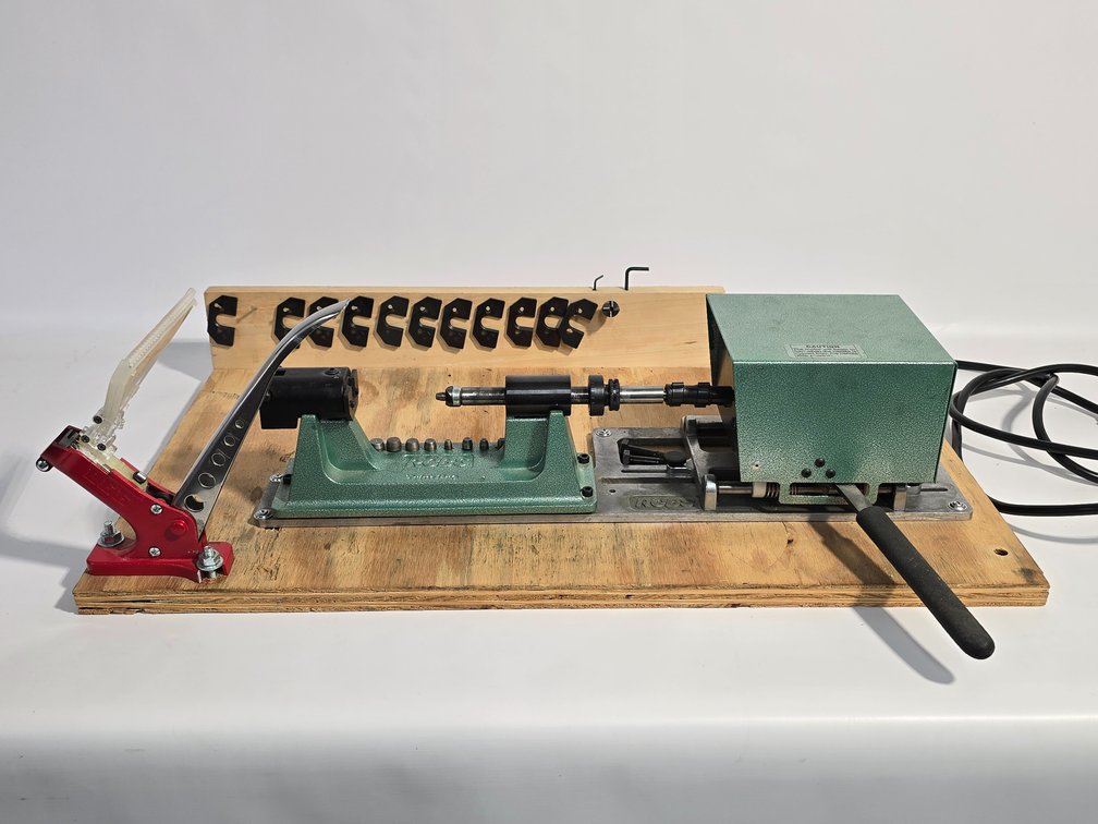 RCBS Trim Pro Power Case Trimmer & Lee Auto Bench Prime - Trimmer worked When Tested