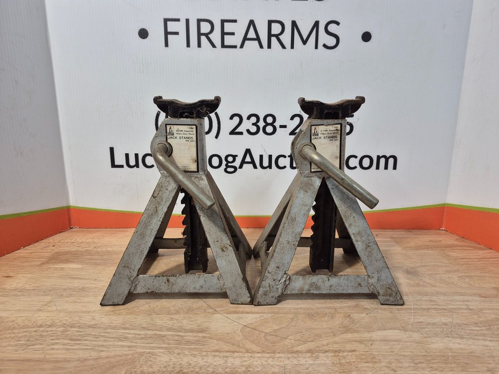 3 Ton Jack Stands (2 Included)
