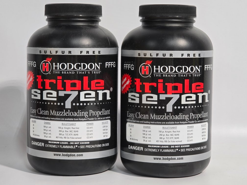(2) Hodgdon Triple 7 FFFG - Unopened
