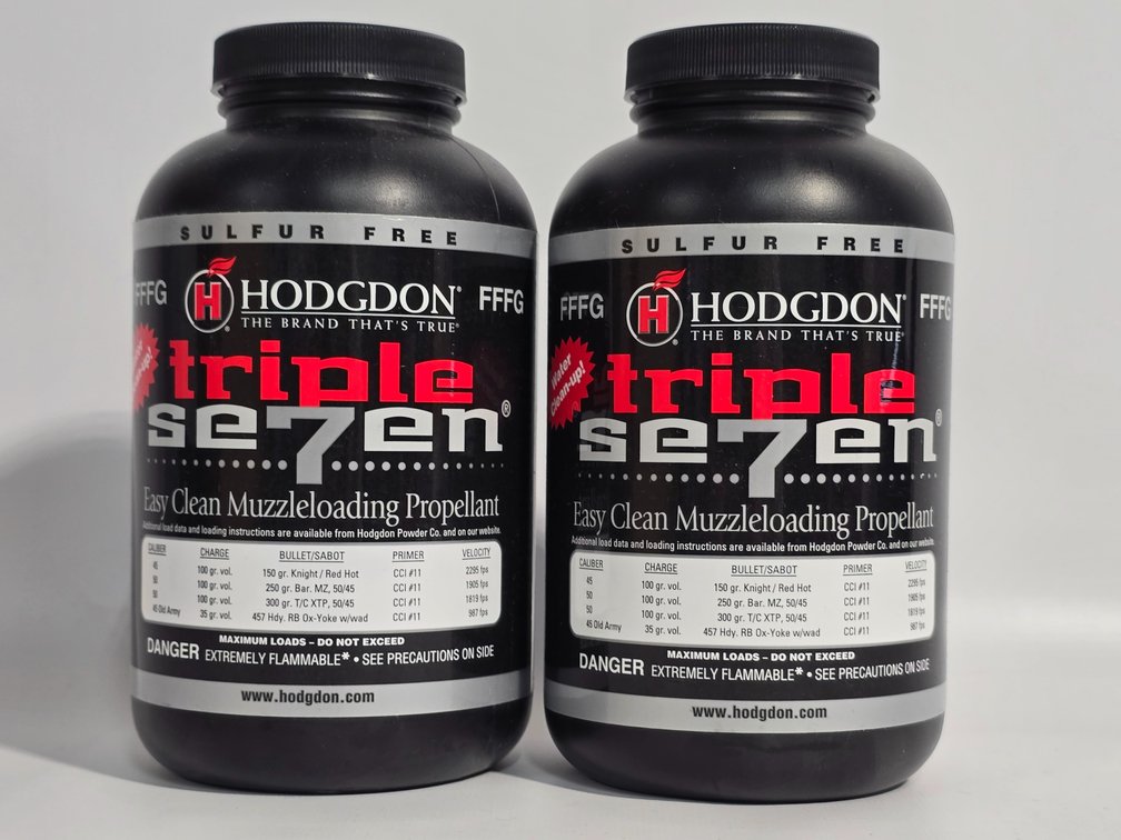 (2) Hodgdon Triple 7 FFFG - Unopened