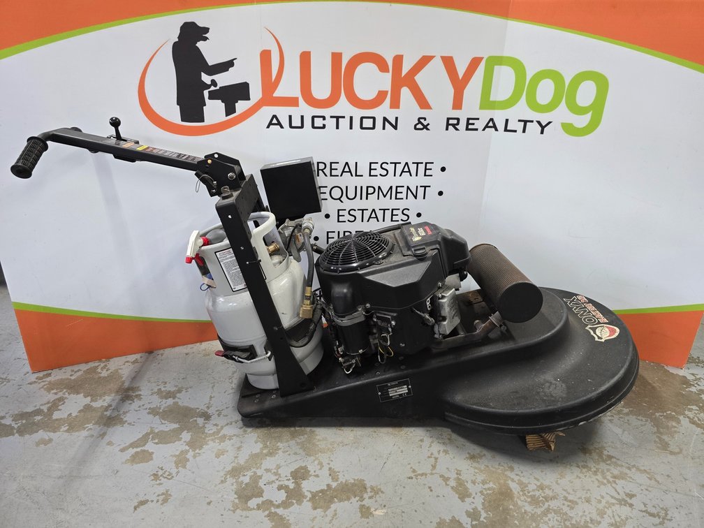 Onyx Black Diamond 27" Propane Floor Burnisher - Kawasaki Motor - Untested
