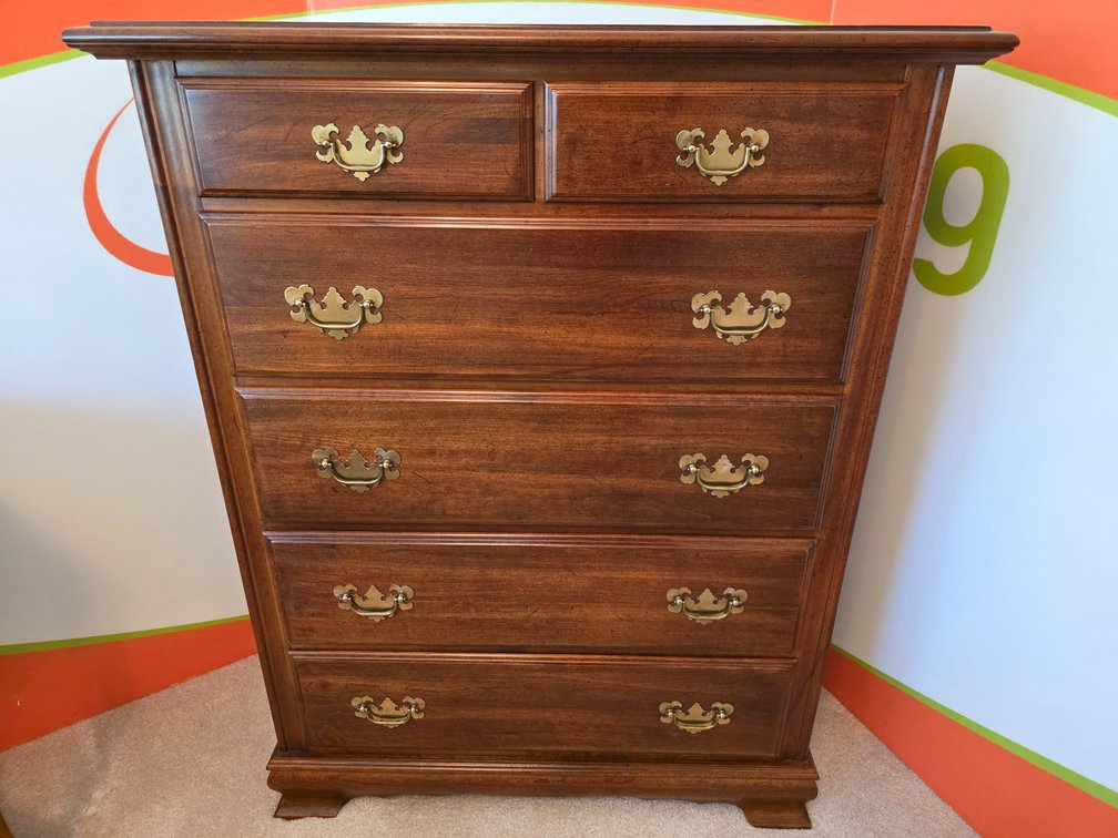 6 Drawer Chest of Drawers