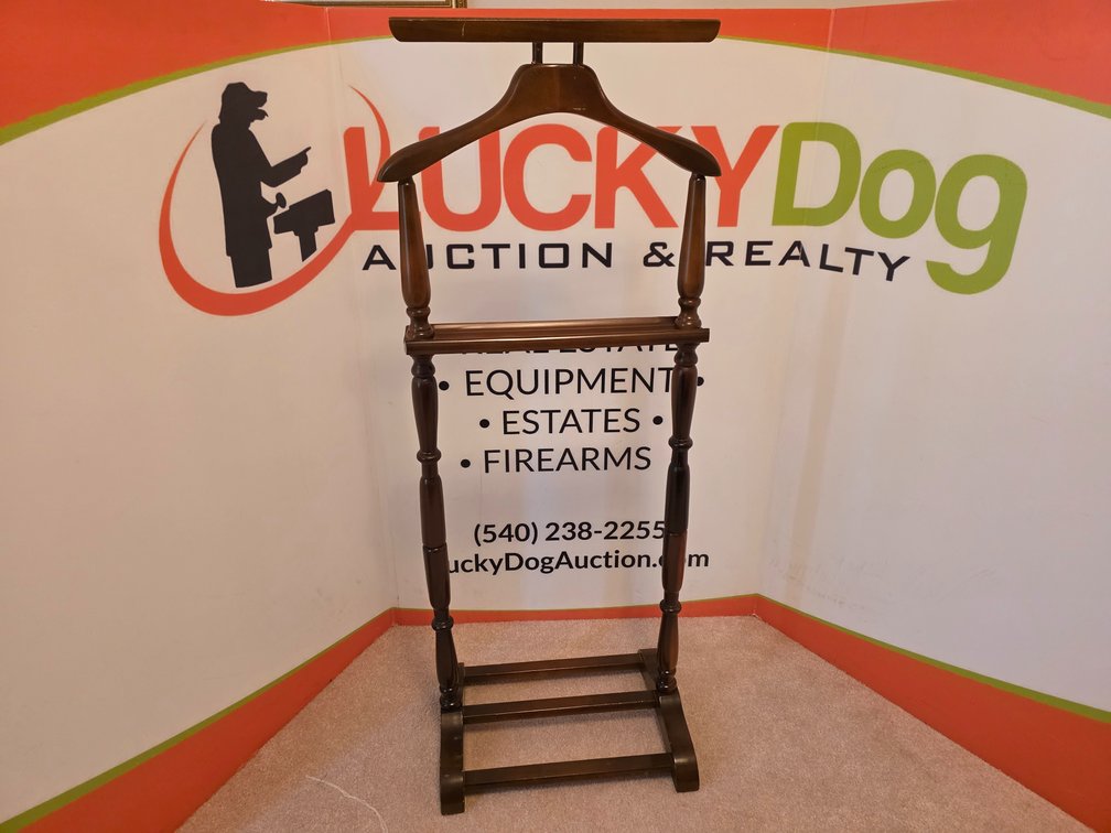 Gentleman's Valet Suit Stand