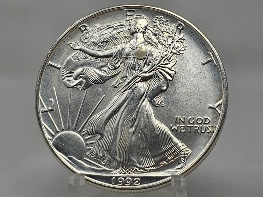 1992 American Silver Eagle 1 Oz .999 Silver Round