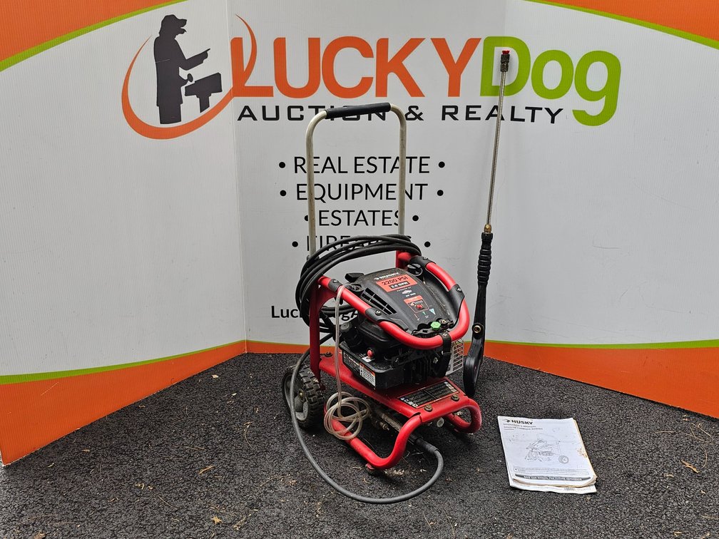 Husky 2200PSI 2GPM Gas-Powered Pressure Washer 