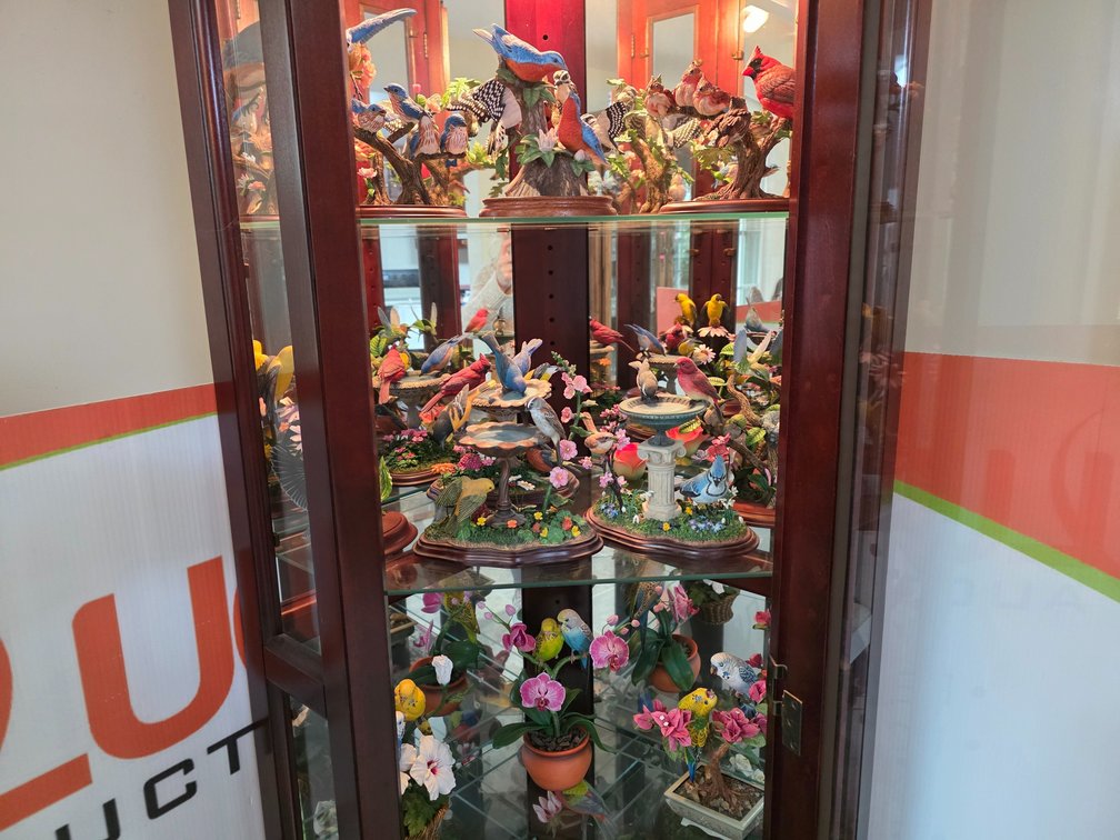 The Danbury Mint "Summertime Beauties" Ceramic Birds - Assorted Ceramic Birds and Hummingbirds 
