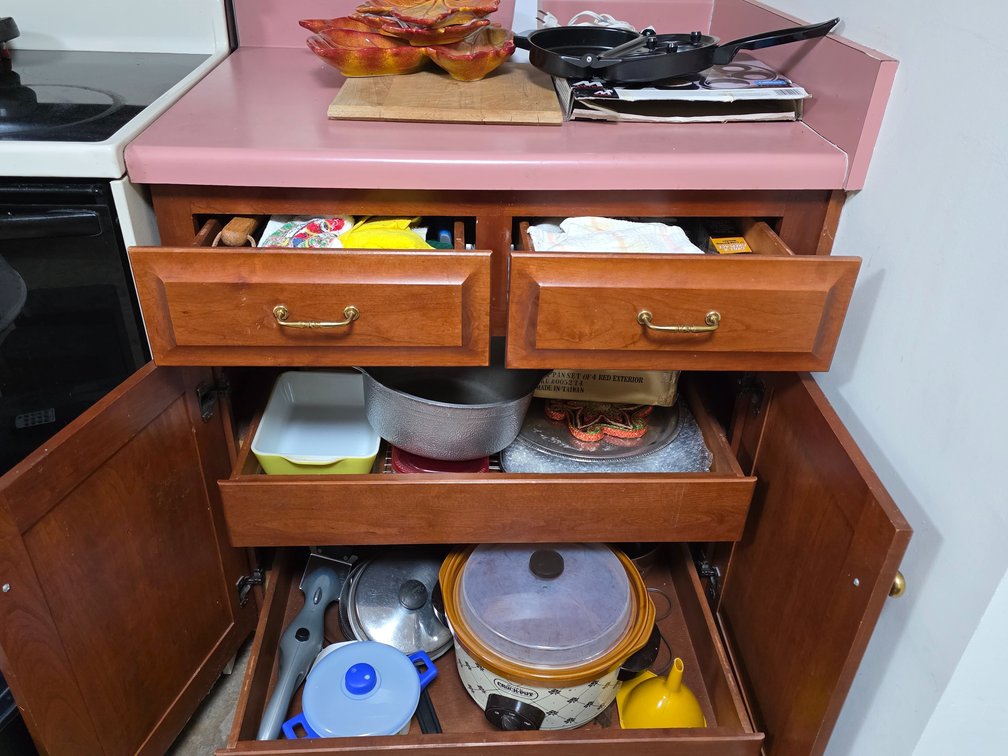 Kitchen Cabinet and Counter Contents - Crock Pot - Pyrex Baking Dish - Hand Mixer - Salad Shooter and More