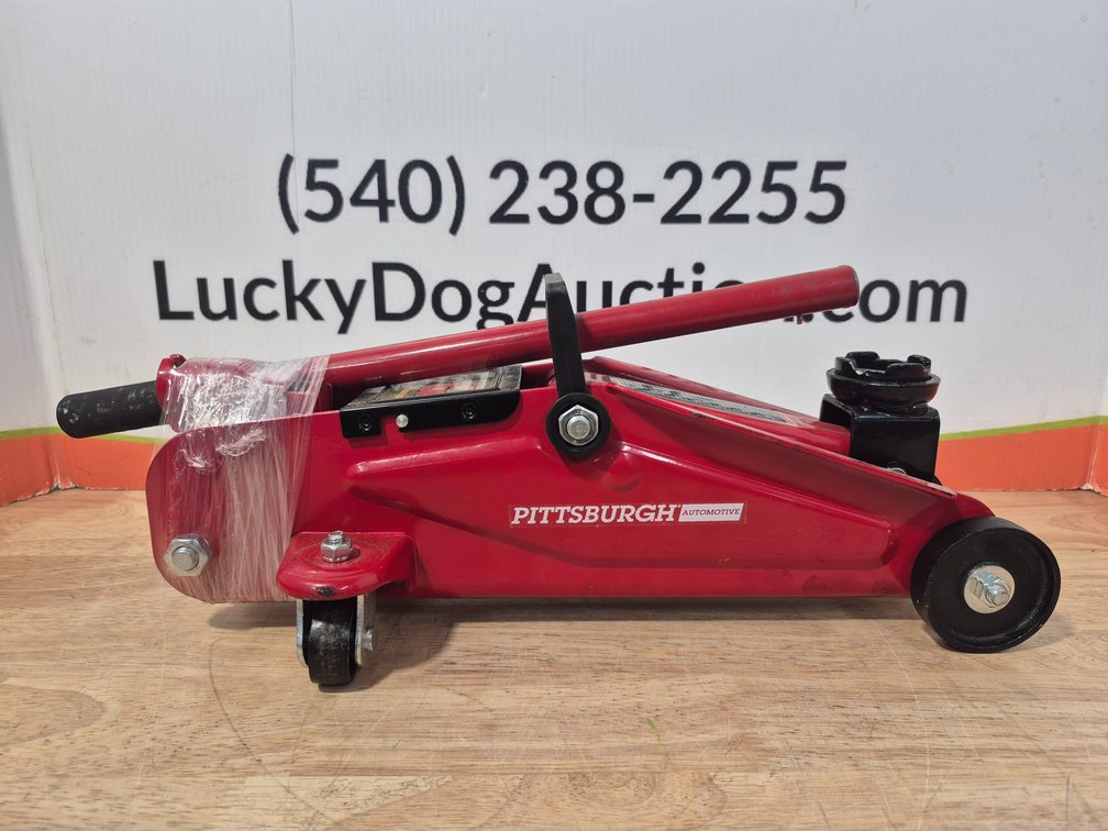 Pittsburgh Automotive 2 Ton Compact Trolley Jack