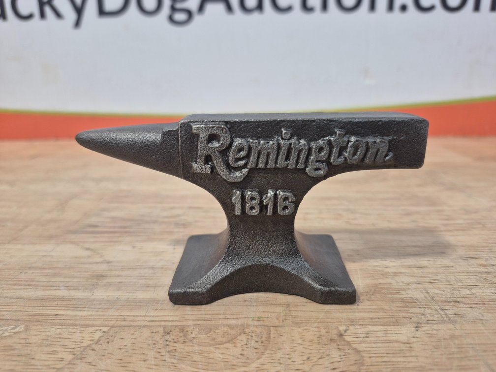 Remington 1816 Mini Anvil Measures - 2.5" Tall × 4.75" Wide 