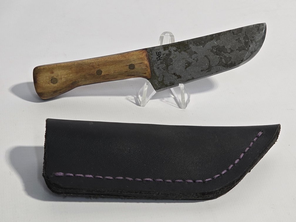 Handcrafted Fixed Blade Knife w/ Sheath