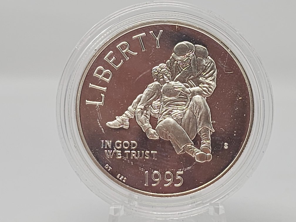 1995-S Civil War Commemorative Silver Dollar w/ Capsule