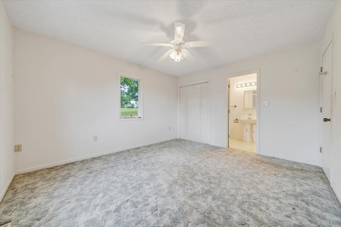 Image for 205 Park Shores Circle Real Estate Auction