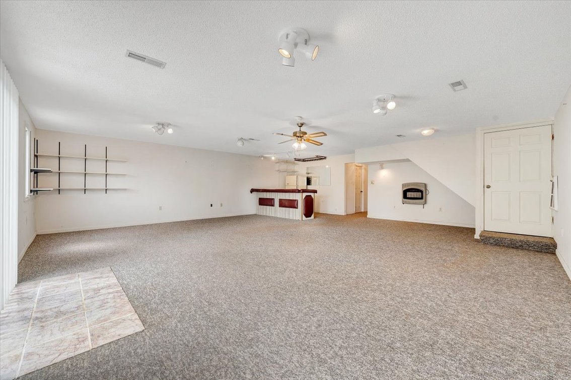 Image for 205 Park Shores Circle Real Estate Auction