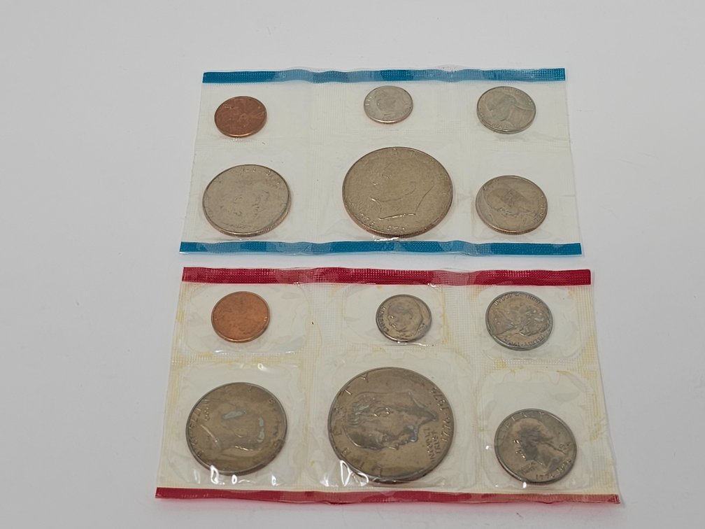Uncirculated 1976 P&D Coin Set in Original Cello Packaging
