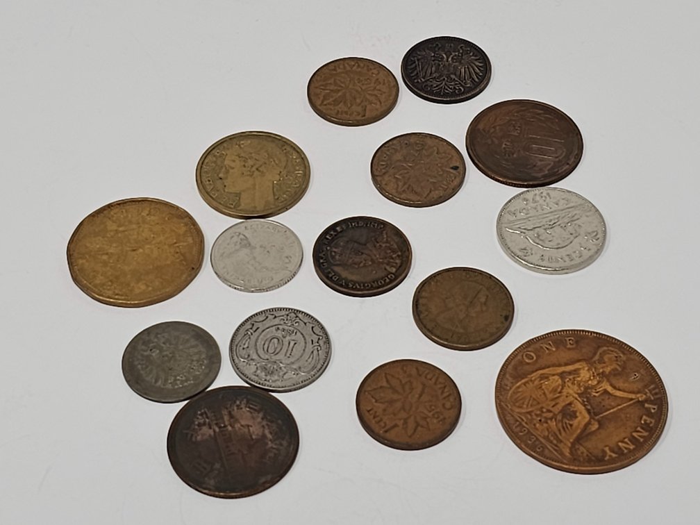 Assorted Foreign Coinage 